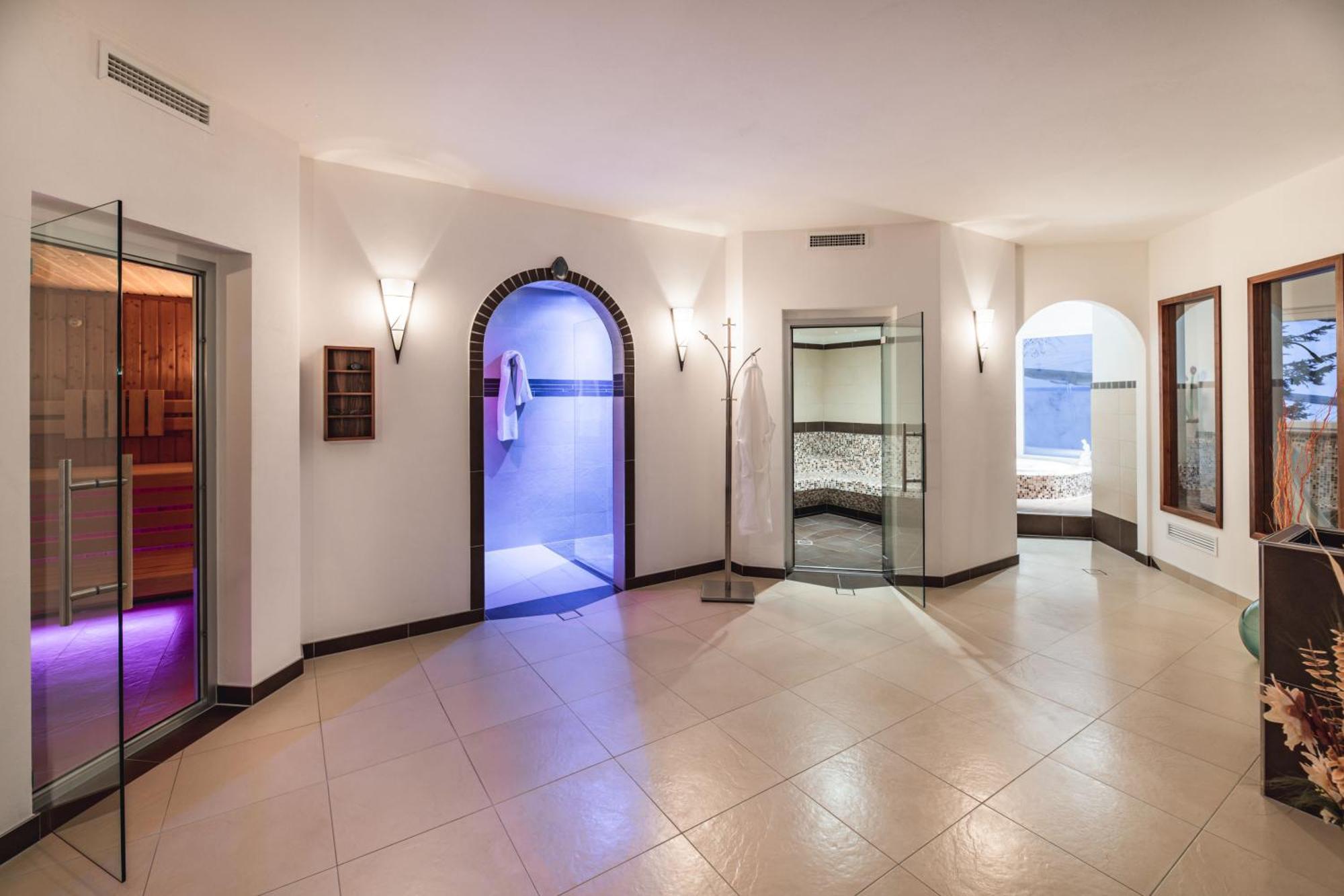 Hotel Daniel Apartments 塞尔瓦迪加尔代纳山谷 外观 照片