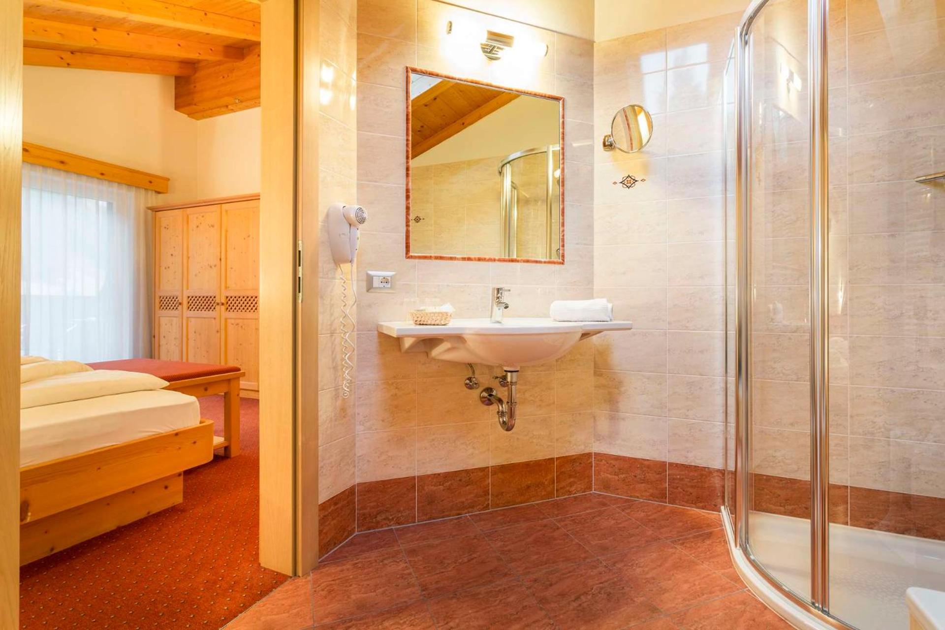 Hotel Daniel Apartments 塞尔瓦迪加尔代纳山谷 外观 照片
